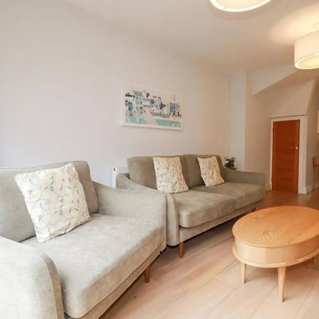 Luxury 3-Bed House, Beach 300M, Sleeps 6, Parking New Quay Esterno foto