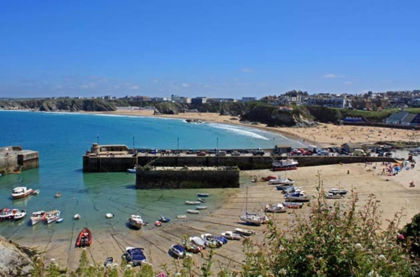 Luxury 3-Bed House, Beach 300M, Sleeps 6, Parking New Quay Esterno foto